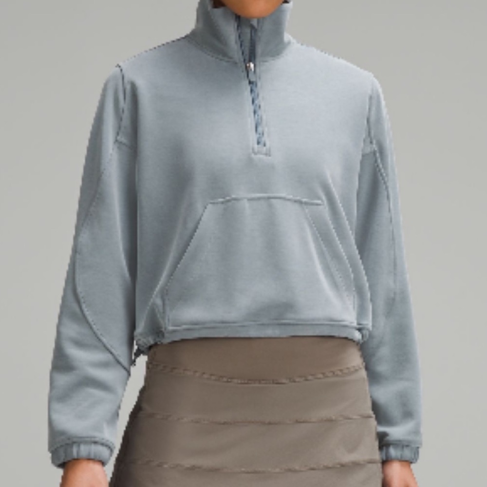 Lululemon Brushed Softstreme Half Zip
Colour Belgian Blue